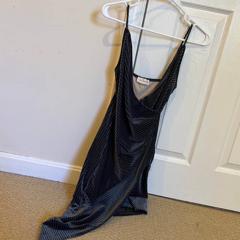 Flattering grey dress